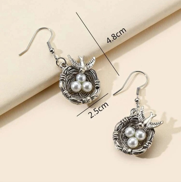 Sparrow and Nest Dangle Earrings, faux pearl eggs - Picture 6 of 6